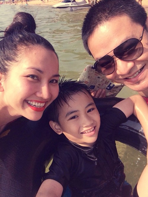 Jennifer Phạm,Kim Hiền,Showbiz việt