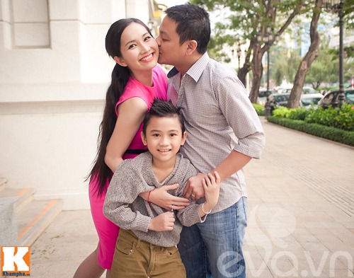 Jennifer Phạm,Kim Hiền,Showbiz việt