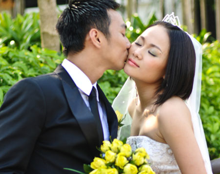 Showbiz Việt,Trương Nam Thành,Hương Tràm,Danh hài Thành Trung