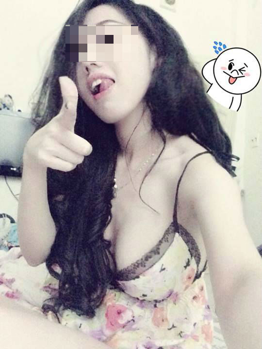 Trào lưu giới trẻ,Hành động phản cảm,Khoe thân trên facebook