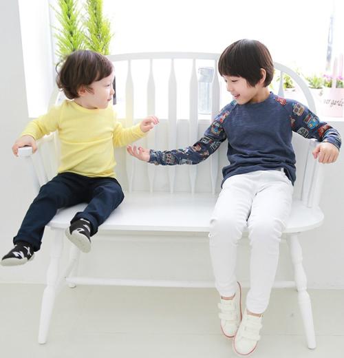 Trẻ,giới trẻ,các cặp anh em lai dễ thương
