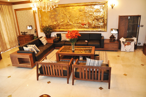 Nhà đẹp,mẫu nhà đẹp,kiểu nhà làm bằng gỗ óc chó