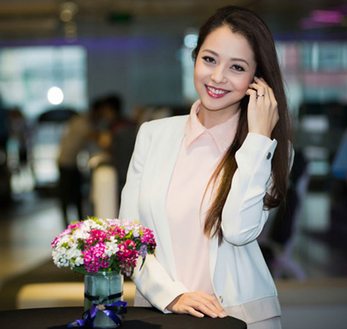 Jennifer Phạm,,Hoa hậu Jennifer Phạm,Thời trang Jennifer Phạm