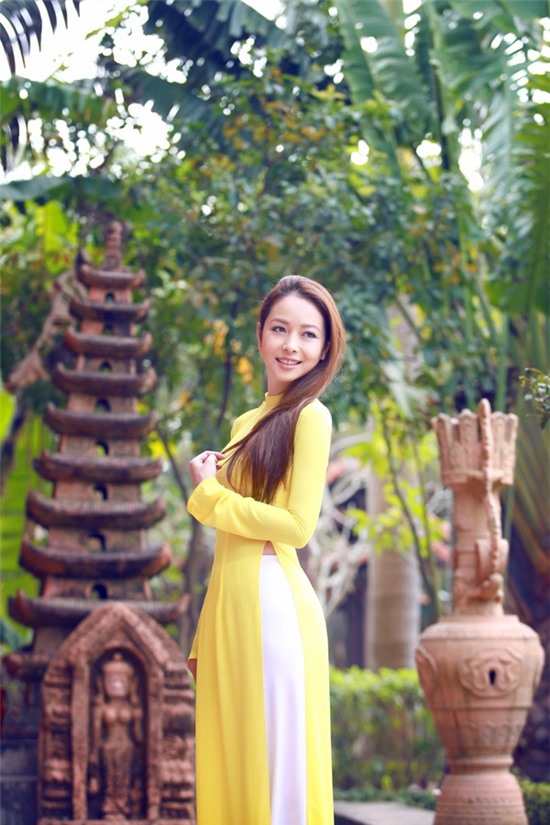 Thời trang sao việt,Trương Ngọc Ánh,Jennifer Phạm,Elly Trần,Phương Linh