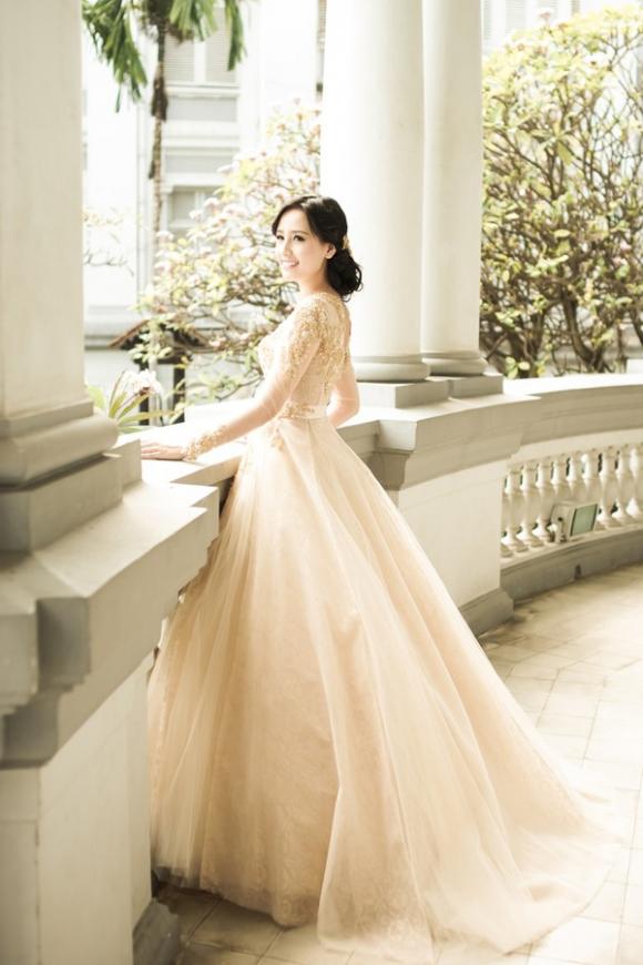 Mai Phương Thúy,Hoa hậu Mai Phương Thúy,Hoa hậu Việt Nam 2006