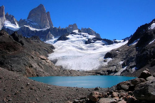 Núi Chaltén,Du lịch Argentina,Ngọn núi hút thuốc