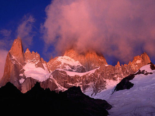 Núi Chaltén,Du lịch Argentina,Ngọn núi hút thuốc