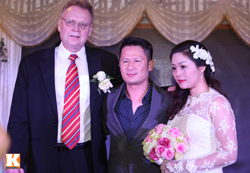 Bằng Kiều,Anh Tú,Đám cưới chị gái Bằng Kiều