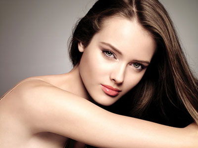 trang điểm,make up giúp da mịn màng,chăm sóc da,cách trang điểm tự nhiên