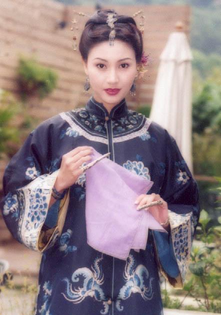 Lý Gia Hân,hoa hậu,nổi tiếng,lịch sử,TVB,nhan sắc,quyến rũ.