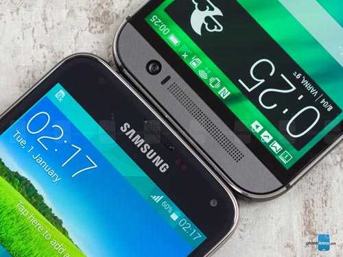 Sam sung Galaxy S5,HTC One M8,so sánh,cao cấp,khác biệt,khách hàng.