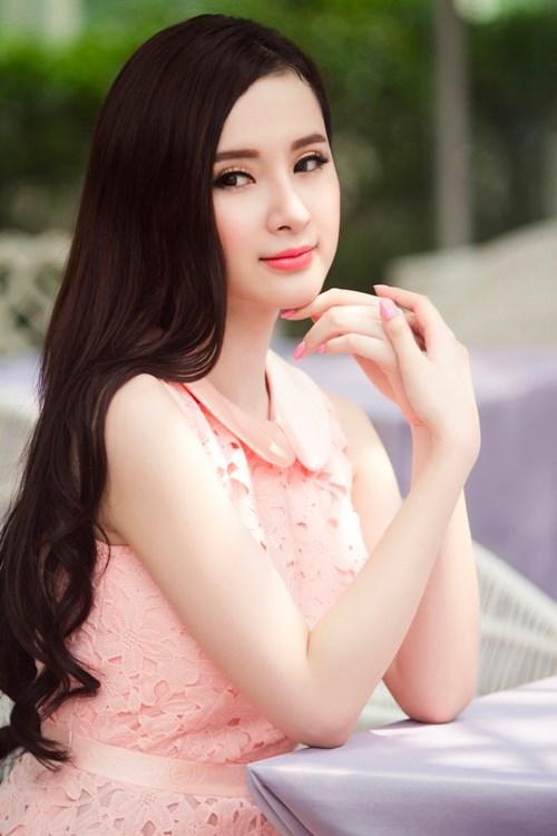 Scandal sao việt,Angela Phương Trinh,Andrea Aybar,Hương Tràm,Sao Việt,Sao Viet