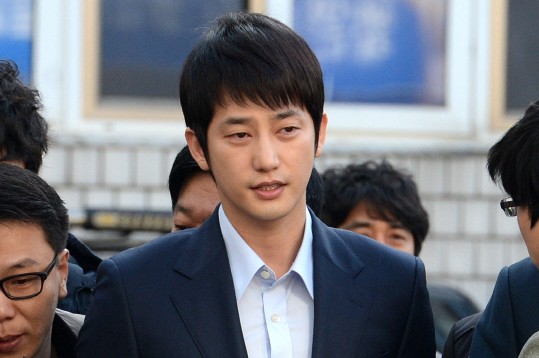 Scandal sao hàn,Kim Soo Hyun,Lee Min Ho,Park Shi Hoo,Sao Hàn,Sao Han