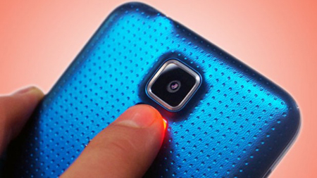 Galaxy S5,HTC One M8,Smartphone cao cấp