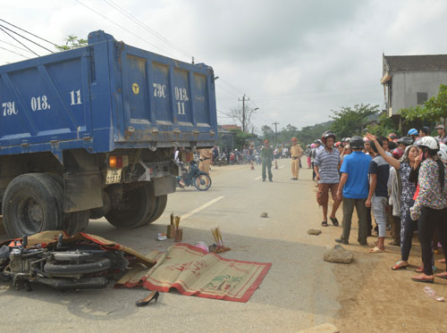 Tai nạn,đi đám cưới,gia đình,3 người,thương vong,Quảng Bình.