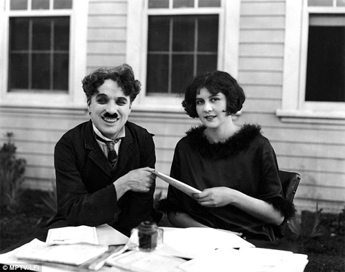 Charlie Chapin,Vua hề Sác lô,Sác lô