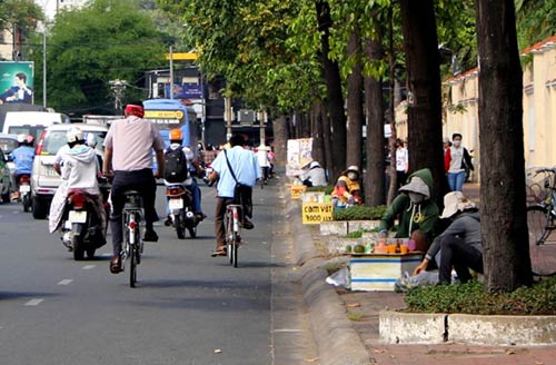 Cam vắt vỉa hè,Cam vắt sài gòn,Cam vắt 7000 đồng