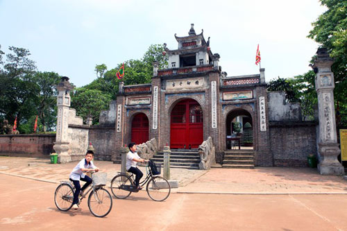 Du lịch,du lịch Việt,thăm thành Cổ Loa,di sản văn hóa,Việt Nam.