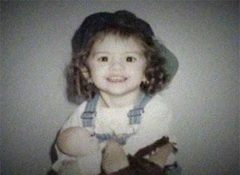 Selena Gomez,diễn viên,ngôi sao,ảnh thơ ấu,dễ thương,xinh xắn.