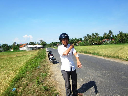 Cướp vàng,Chém người cướp vàng,Chích điện cướp vàng