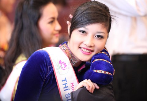 Triệu Thị Hà,hoa hậu,hoa hậu các dân tộc,xin trả lại vương miện,gây xôn xao.
