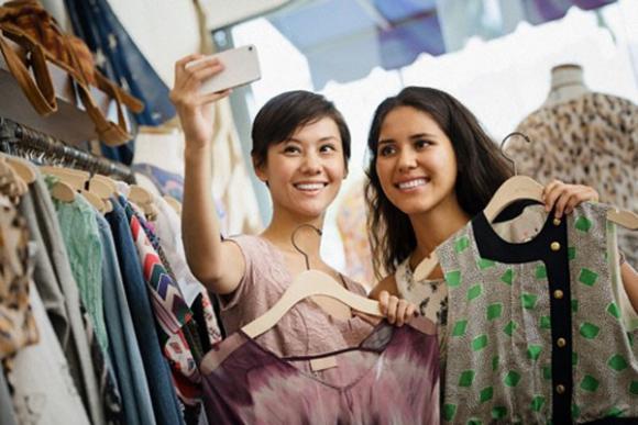 chồng ngủ với bạn,ngoại tình,bạn ngủ với chồng