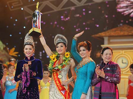 Triệu Thị Hà,Hoa hậu Triệu Thị Hà,Hoa hậu Dân tộc 2011