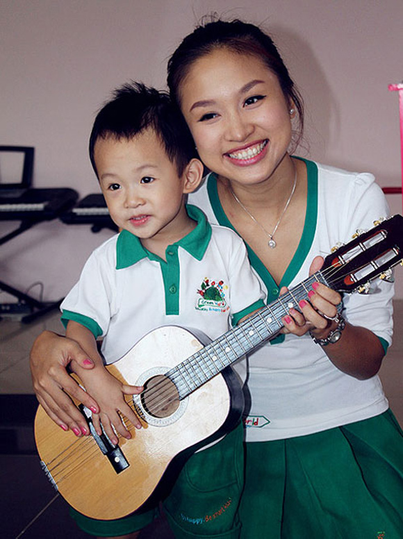 Huyền Baby,Midu,Vân Hugo,Mi Vân,Hot girl Việt