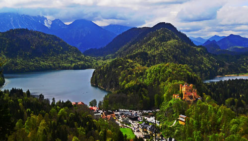 Baravia,Hồ Alpssee,Lâu đài Neuschwanstein