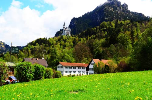 Baravia,Hồ Alpssee,Lâu đài Neuschwanstein