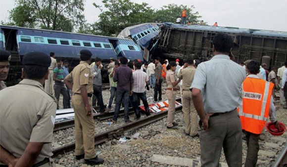 Tai nạn,tai nạn tàu hỏa,nghiêm trong,40 người tử vong,Ấn Độ