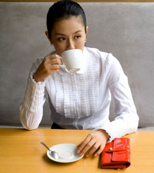 Nhà chồng,dâu thảo,chán nản,tham tiền,phụ nữ,giả tạo
