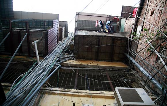 khu tập thể nước toilet chảy qua đầu,nước toilet chảy qua đầu
