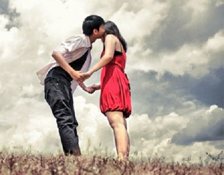 Yêu,tình yêu,hạnh phúc cặp đôi tỏ tình thứ 6 ngày 13