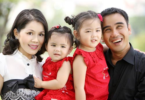 Ông bố showbiz Việt,ông bố cưng chiều con nhất showbiz