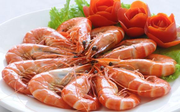 Ăn hải sản,ăn hải kết hợp hoa quả dễ bị tử vong