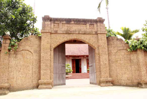 Nhà đẹp,thiết kế nhà,cổng nhà,cổng nhà xây bằng đá ong nghệ thuật