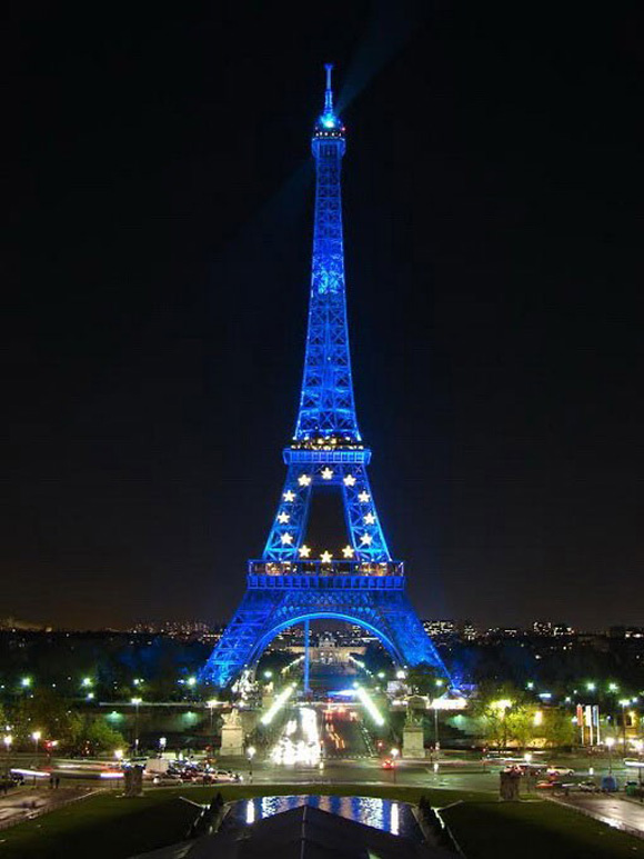 Tháp Eiffel,bí mật về tháp Eiffel,chiêm ngưỡng vẻ đẹp tráng lệ của tháp Eiffel
