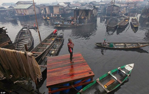 Thị trấn ổ chuột,Thị trấn Makoko,Du lịch Nigeria
