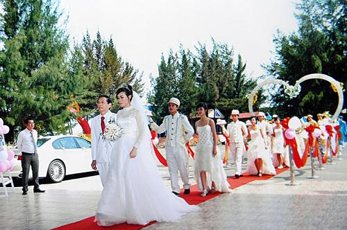 Đại gia,đại gia Lê Ân,thú chơi ngông,giường 6 tỷ,cái hơn người