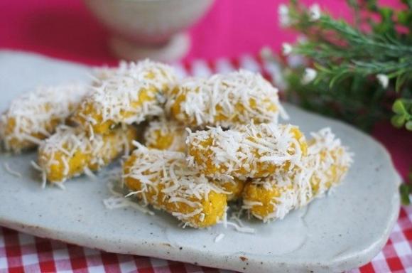 bánh bí đỏ dừa,làm bánh bí đỏ dừa,làm bánh dừa ngon