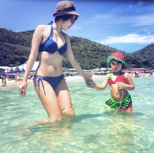 Mi Vân,hotgirl Mi Vân,thời trang đầy sắc màu của mẹ con Mi Vân