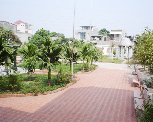 Đại gia,đại gia chơi ngông,đại gia chi tiền triệu mua quan tài,xây lăng mộ chờ chết