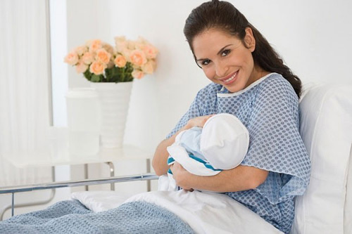 sau sinh,10 giờ lưu ý sau sinh,lưu ý sau khi sinh