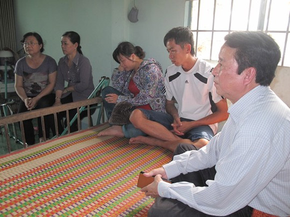 Trẻ sơ sinh tử vong,Tiêm vắc-xin,Tiêm văc-xin 5 trong 1