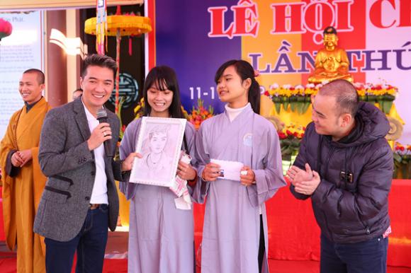 sao Việt, Đàm Vĩnh Hưng, Mr. Đàm, Ông hoàng nhạc Việt, liveshow “Thương hoài ngàn năm 2”, Mr. Đàm  đi từ thiện