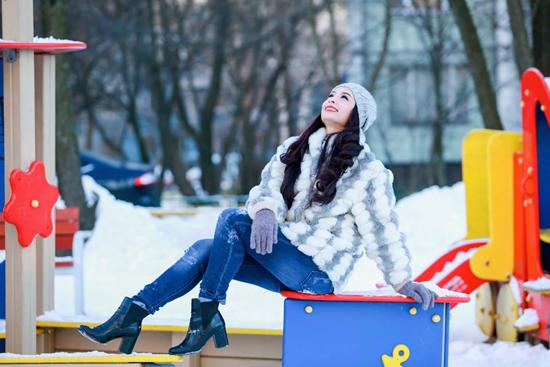 Thúy Hằng, Thúy Hằng giữa trời tuyết, Thúy Hằng ở Moscow, Thúy Hằng 2014, Thúy Hằng ảnh đẹp, sao Việt