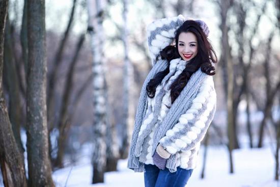 Thúy Hằng, Thúy Hằng giữa trời tuyết, Thúy Hằng ở Moscow, Thúy Hằng 2014, Thúy Hằng ảnh đẹp, sao Việt