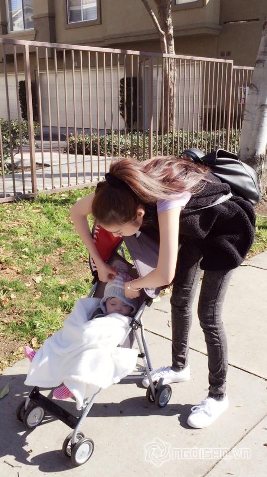 Cadie,bé Cadie,con gái Elly Trần,Cadie đi chơi