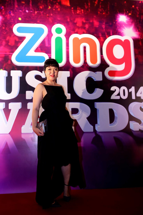 Angela Phương Trinh, Bảo Anh, Thủy Tiên, Linh Chi, Vân Trang, Zing Music Awards